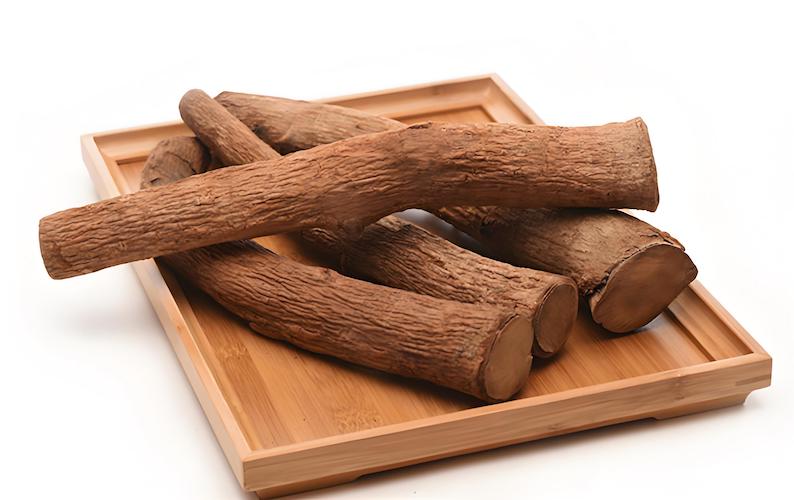 Tongkat Ali Extract in the Global Market: Opportunities, Benefits, and Supplier Selection for B2B Br