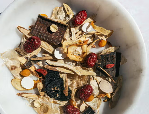 What Are The Benefits Of Sourcing From A Tongkat Ali Extract Factory